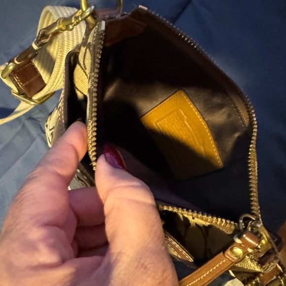 Coach bag in good condition - Picture 3 of 5